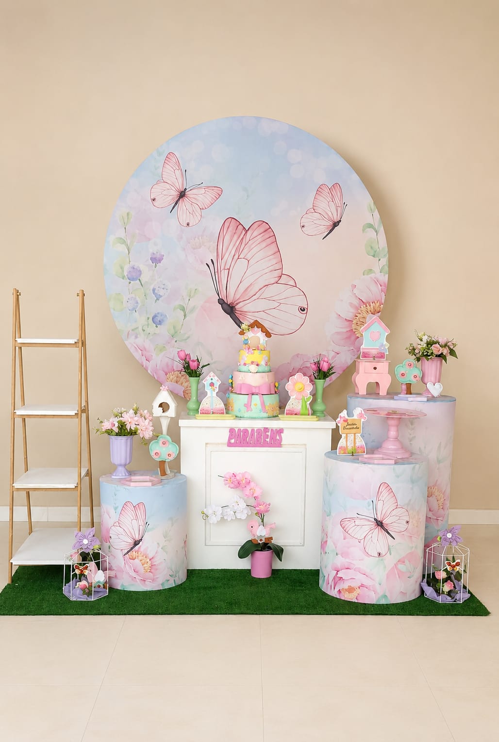 Decoração infantil com tema jardim de borboletas